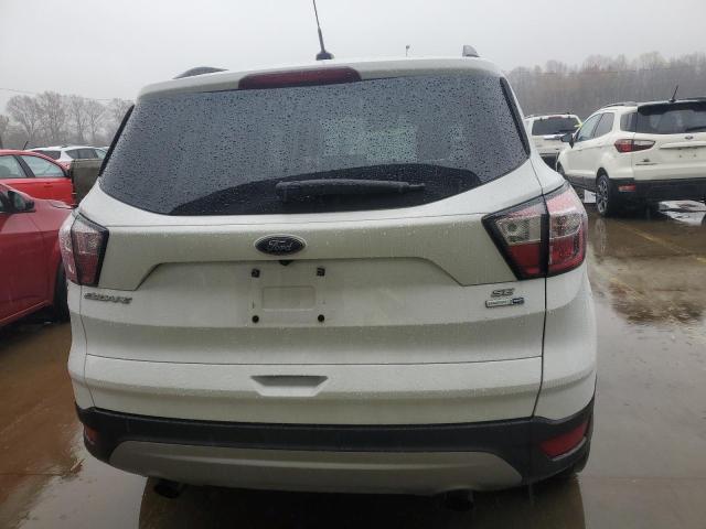 1FMCU9GD7JUA75363 - 2018 FORD ESCAPE SE WHITE photo 6