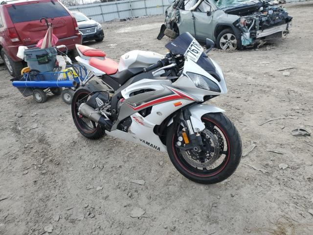 2009 YAMAHA YZFR6, 