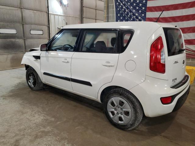 KNDJT2A54D7555614 - 2013 KIA SOUL WHITE photo 2