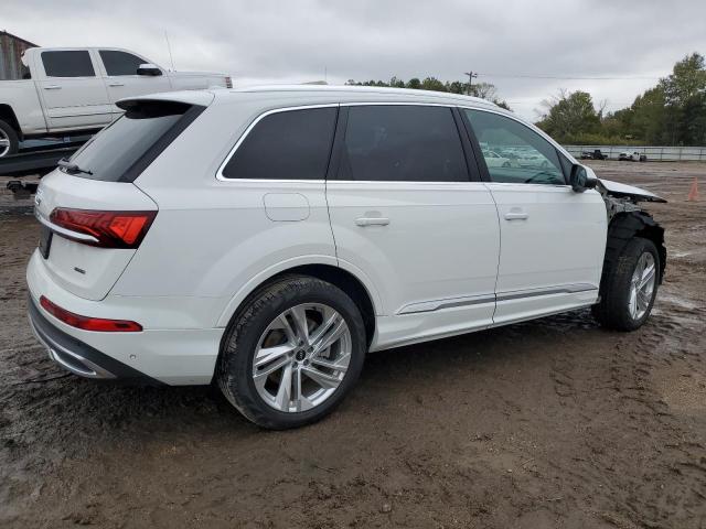 WA1LJAF79MD034922 - 2021 AUDI Q7 PREMIUM PLUS WHITE photo 3