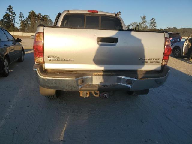 3TMJU62N68M070115 - 2008 TOYOTA TACOMA DOUBLE CAB PRERUNNER SILVER photo 6