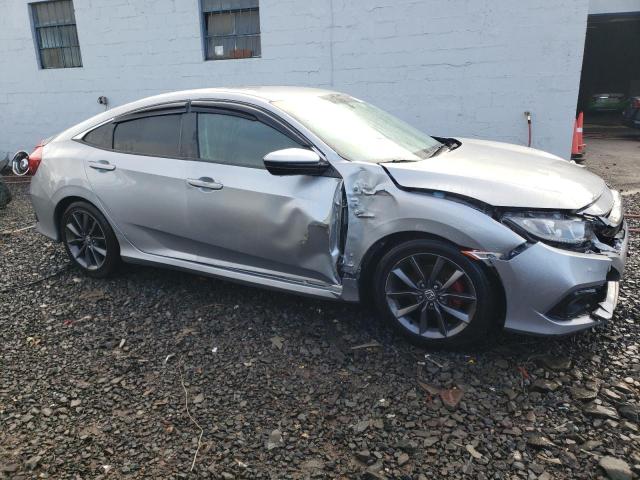 2HGFC2F59JH608940 - 2018 HONDA CIVIC LX SILVER photo 4