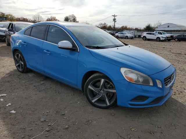 YV1902FH3D2182992 - 2013 VOLVO S60 T6 BLUE photo 4