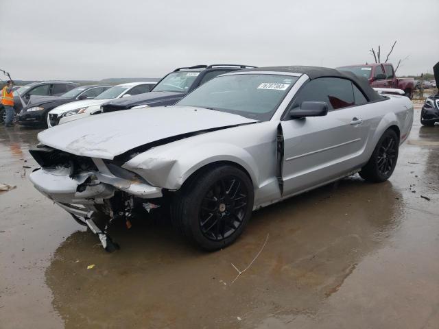 1ZVFT84N575278926 - 2007 FORD MUSTANG SILVER photo 1