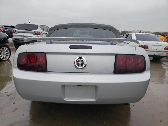 1ZVFT84N575278926 - 2007 FORD MUSTANG SILVER photo 6