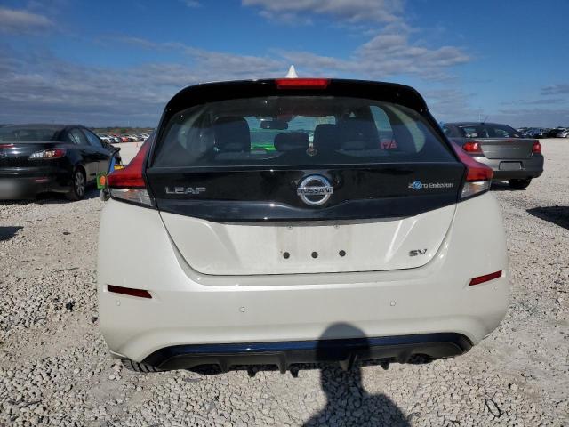 1N4AZ1CP4LC309021 - 2020 NISSAN LEAF SV WHITE photo 6