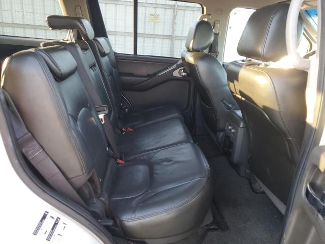 5N1AR18U86C636112 - 2006 NISSAN PATHFINDER LE 白色 照片 10