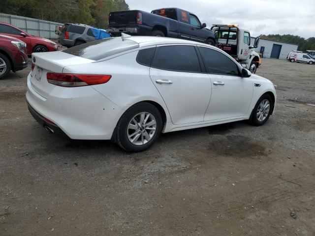 KNAGT4L38G5095954 - 2016 KIA OPTIMA LX WHITE photo 3