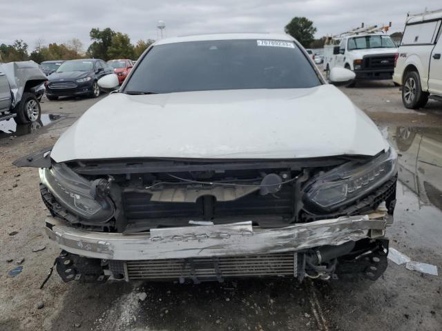 1HGCV1F51KA132173 - 2019 HONDA ACCORD EXL WHITE photo 5