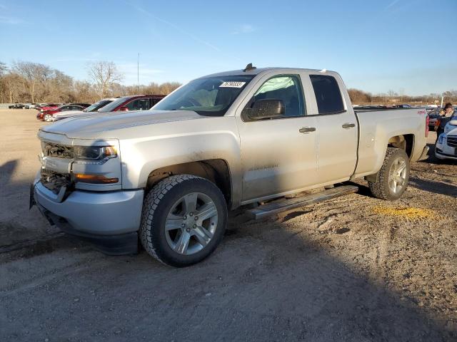 1GCVKPEC8JZ378107 - 2018 CHEVROLET SILVERADO K1500 CUSTOM SILVER photo 1