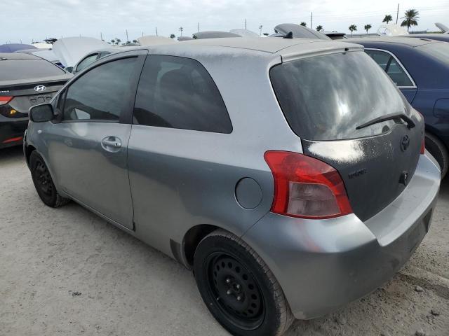 JTDJT923X85203242 - 2008 TOYOTA YARIS SILVER photo 2