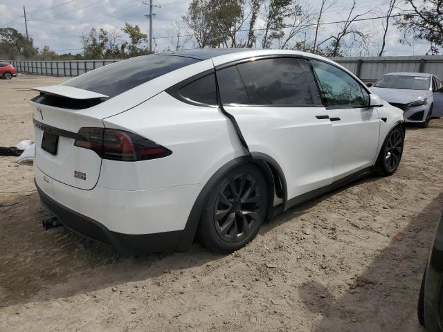 7SAXCBE64NF344165 - 2022 TESLA MODEL X WHITE photo 3