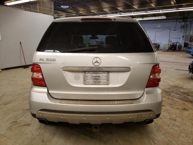 4JGBB75E66A062047 - 2006 MERCEDES-BENZ ML 500 SILVER photo 6