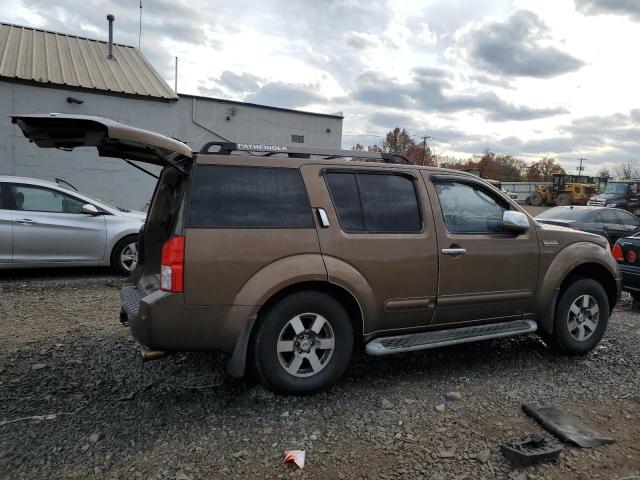 5N1AR18WX5C713658 - 2005 NISSAN PATHFINDER LE TAN photo 3