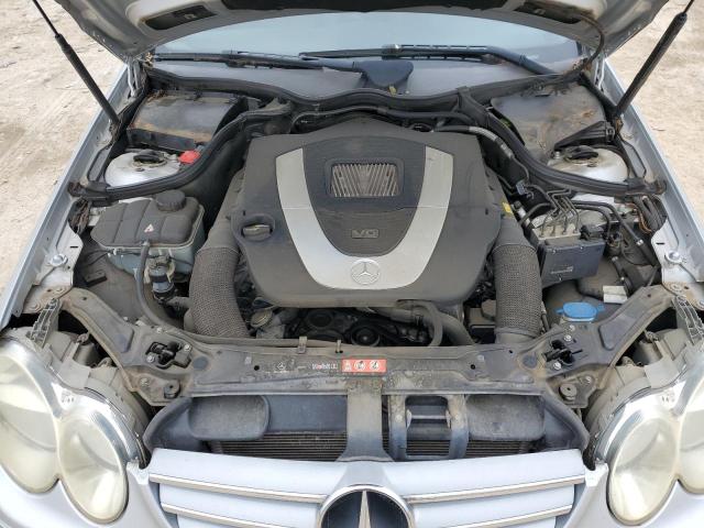 WDBTK56F37F216527 - 2007 MERCEDES-BENZ CLK 350 SILVER photo 11