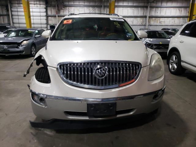 5GAER23718J292815 - 2008 BUICK ENCLAVE CXL WHITE photo 5