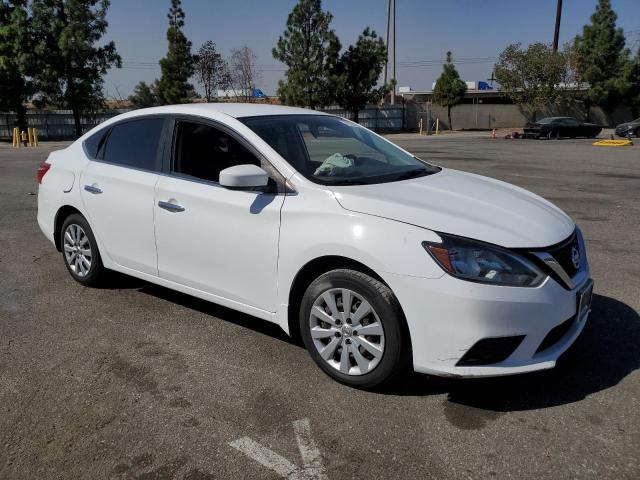 3N1AB7AP4JY236096 - 2018 NISSAN SENTRA S WHITE photo 4