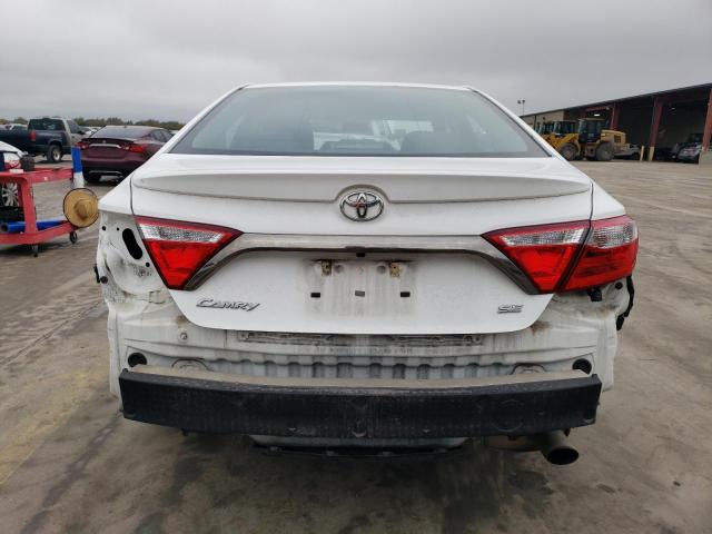 4T1BF1FK4HU768490 - 2017 TOYOTA CAMRY LE WHITE photo 6