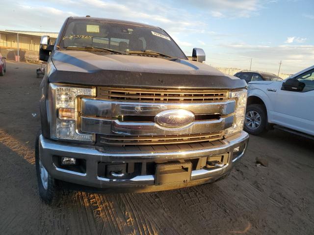 1FT7W2B65HEF31865 - 2017 FORD F-250 SUPER DUTY BROWN photo 5