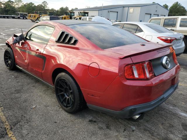 1ZVBP8AM8C5258274 - 2012 FORD MUSTANG RED photo 2