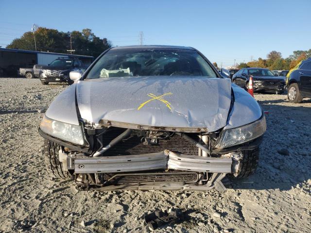 19UUA65634A037222 - 2004 ACURA TL SILVER photo 5