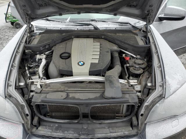5UXZW0C50D0B95828 - 2013 BMW X5 XDRIVE35D GRAY photo 12