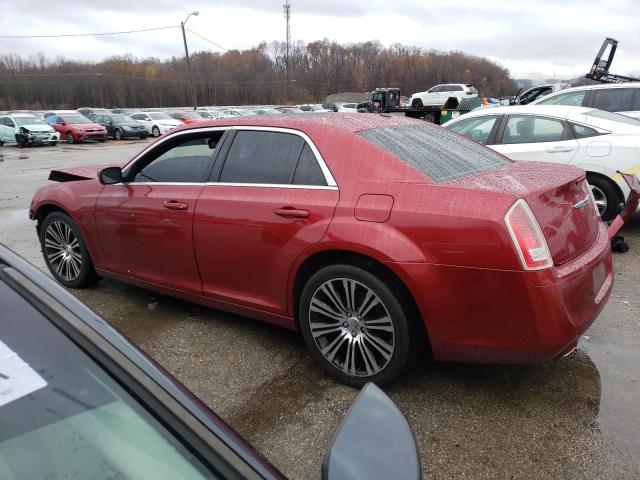 2C3CCABG5DH573079 - 2013 CHRYSLER 300 S RED photo 2