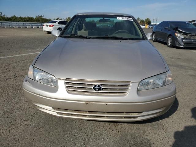 JT2BG22K6W0127500 - 1998 TOYOTA CAMRY CE GOLD photo 5