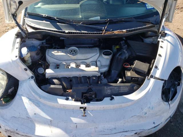 3VWPW3AG7AM012961 - 2010 VOLKSWAGEN NEW BEETLE WHITE photo 11