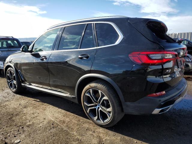 5UXCR4C06LLW64570 - 2020 BMW X5 SDRIVE 40I BLACK photo 2
