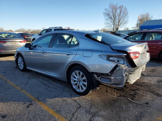 4T1B11HK4KU814953 - 2019 TOYOTA CAMRY L SILVER photo 2