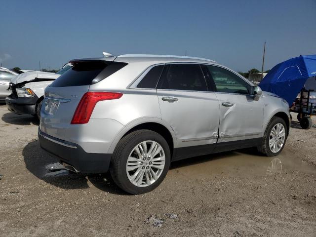 1GYKNERS0JZ131268 - 2018 CADILLAC XT5 PREMIUM LUXURY SILVER photo 3