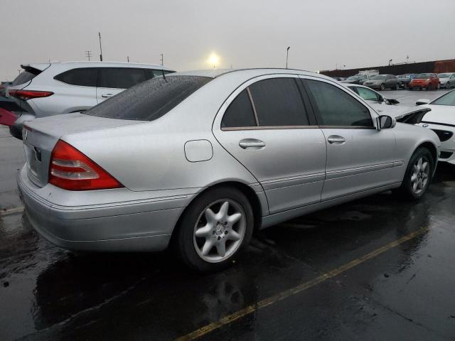 WDBRF61J02E008054 - 2002 MERCEDES-BENZ C 240 SILVER photo 3