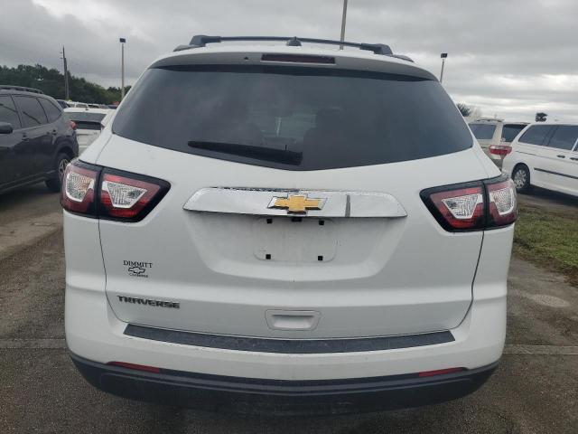 1GNKRFKD8HJ137573 - 2017 CHEVROLET TRAVERSE LS WHITE photo 6