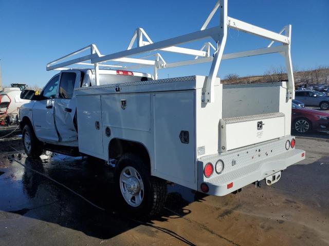 3C7WR5HJ9NG146784 - 2022 RAM 2500 TRADESMAN WHITE photo 2