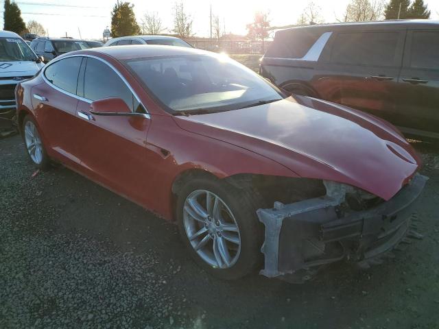5YJSA1AC1DFP10178 - 2013 TESLA MODEL S Կարմիր լուսանկար 4