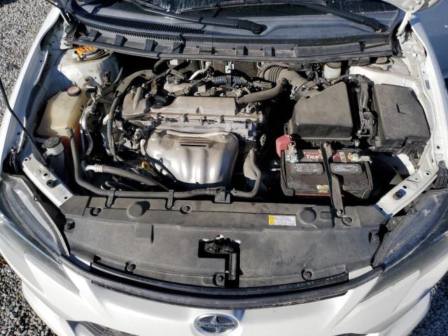 JTKJF5C70GJ022103 - 2016 TOYOTA SCION TC 白色 照片 11