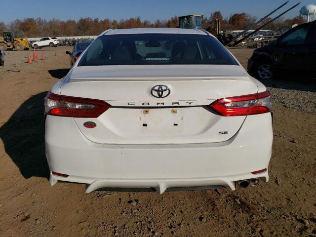 4T1B11HK3JU023666 - 2018 TOYOTA CAMRY L WHITE photo 6