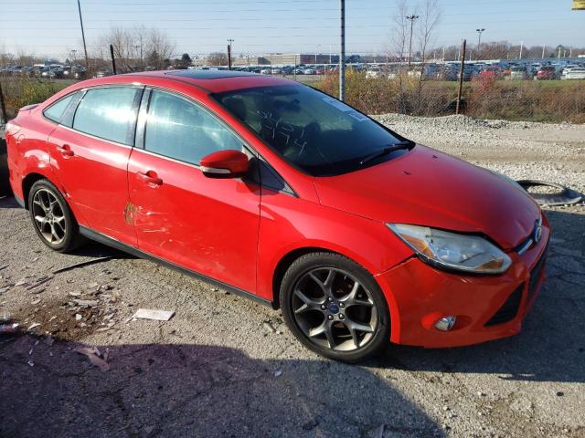 1FADP3F2XDL312487 - 2013 FORD FOCUS SE RED photo 4