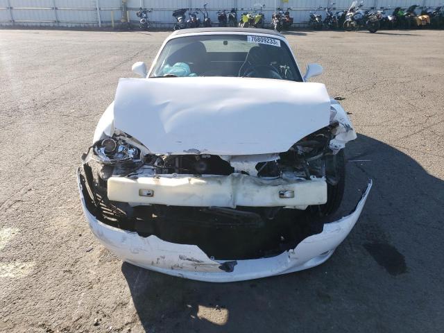JM1NB353910217097 - 2001 MAZDA MX-5 MIATA BASE WHITE photo 5