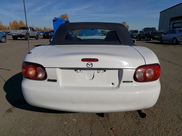 JM1NB353910217097 - 2001 MAZDA MX-5 MIATA BASE WHITE photo 6