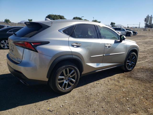 JTJYARBZ9K2135448 - 2019 LEXUS NX 300 BASE 银色 照片 3