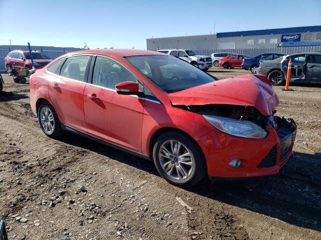 1FAHP3H28CL162800 - 2012 FORD FOCUS SEL RED photo 4