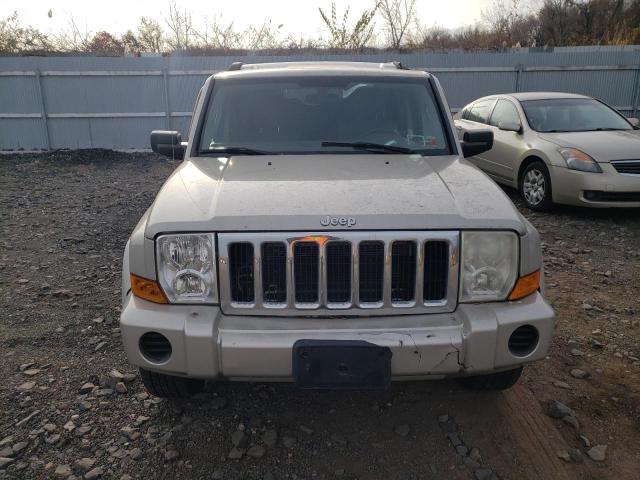 1J8HG48K47C654139 - 2007 JEEP COMMANDER BEIGE photo 5