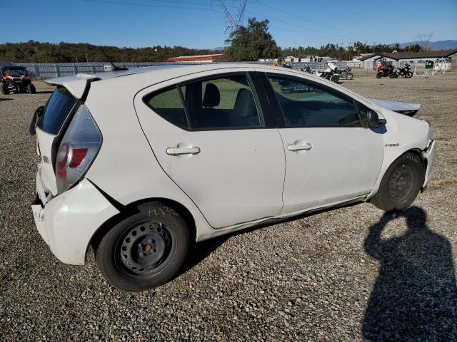 JTDKDTB35D1555211 - 2013 TOYOTA PRIUS C WHITE photo 3