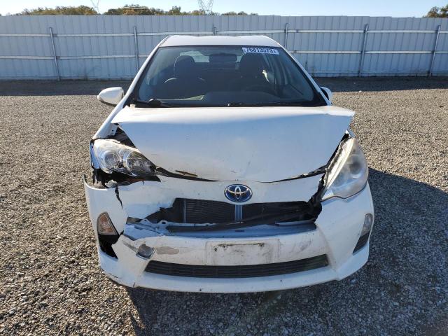 JTDKDTB35D1555211 - 2013 TOYOTA PRIUS C WHITE photo 5