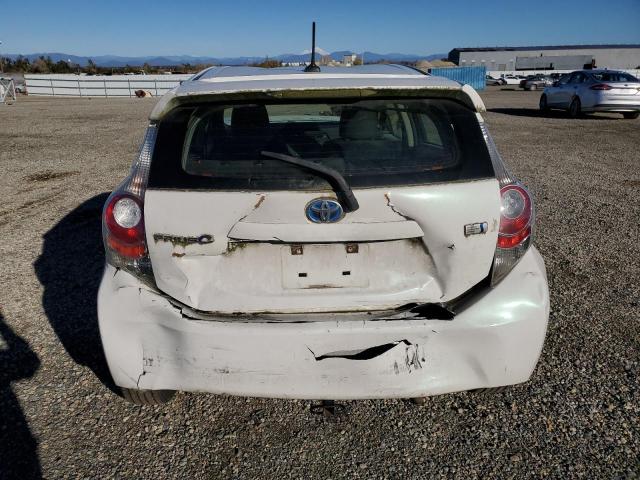 JTDKDTB35D1555211 - 2013 TOYOTA PRIUS C WHITE photo 6