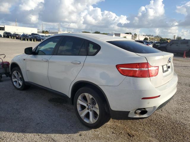 5UXFG2C5XCL778283 - 2012 BMW X6 XDRIVE35I WHITE photo 2