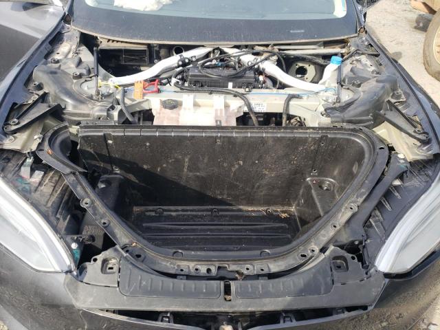 5YJSA1E22JF285311 - 2018 TESLA MODEL S ნაცრისფერი ფოტო 11