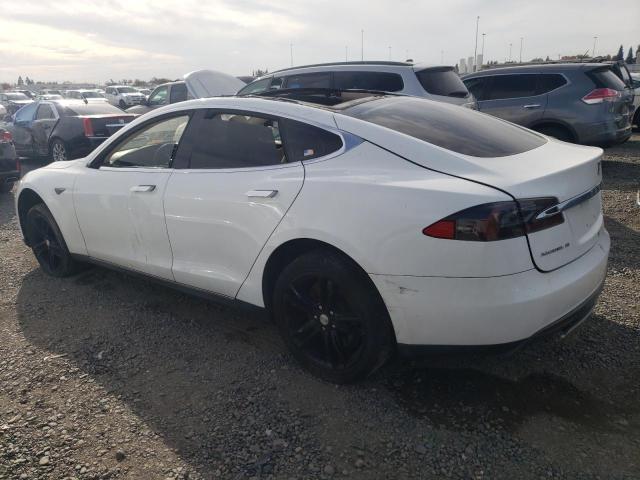 5YJSA1CG0DFP19650 - 2013 TESLA MODEL S WHITE photo 2